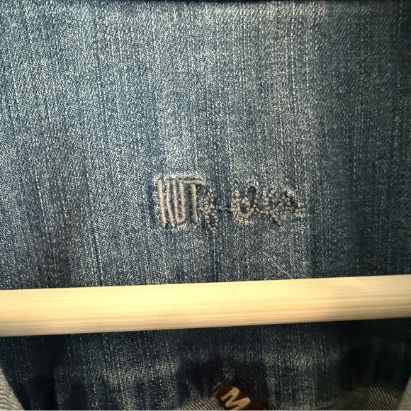 Kut from the Kloth Kara Denim Jacket M - Picture 5 of 6